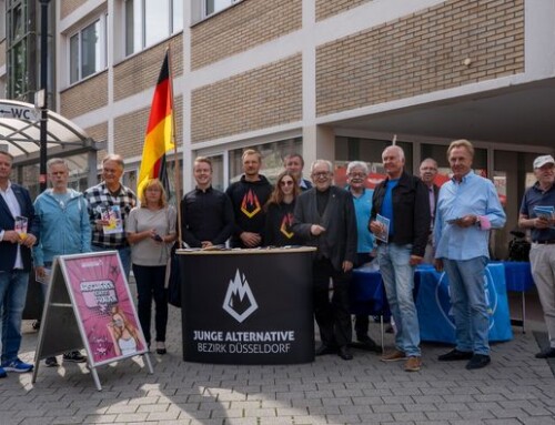 Gelungener Infostand in Langenfeld